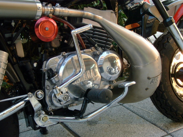 �|�b�P�N�����N�P�[�X�J�o�[